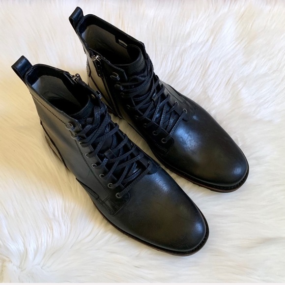 Timberland Kendrick Side Zip Boots In Black - Picture 4 of 8